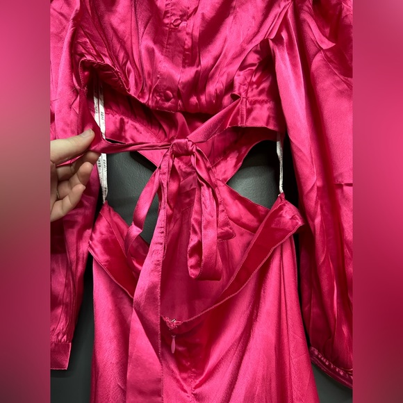 NEW Rahi Cierra Cut Out Back Dress Fuschia M - Picture 7 of 7